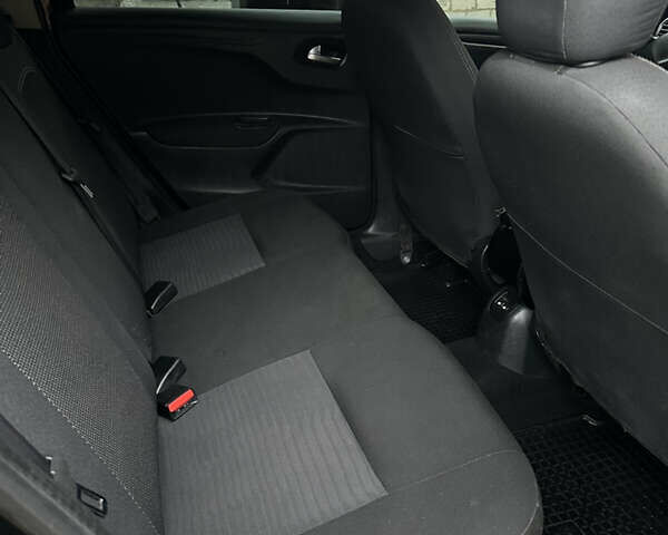 Чорний Пежо 301, об'ємом двигуна 1.2 л та пробігом 120 тис. км за 6400 $, фото 13 на Automoto.ua