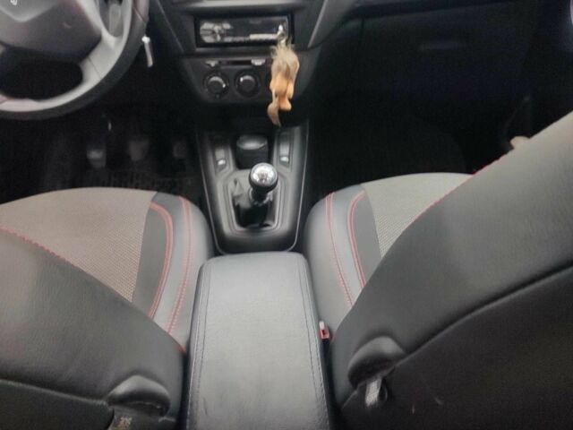 Чорний Пежо 301, об'ємом двигуна 1.2 л та пробігом 101 тис. км за 5900 $, фото 3 на Automoto.ua