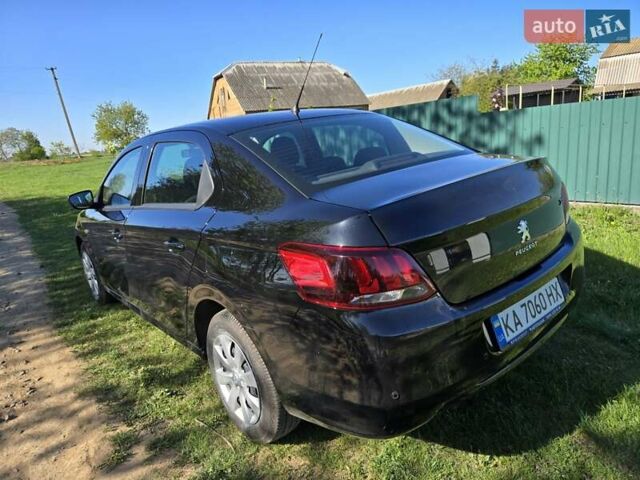 Черный Пежо 301, объемом двигателя 1.59 л и пробегом 32 тыс. км за 11900 $, фото 3 на Automoto.ua