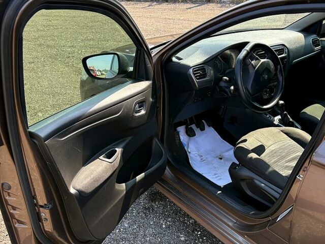 Коричневый Пежо 301, объемом двигателя 1.6 л и пробегом 333 тыс. км за 5800 $, фото 3 на Automoto.ua