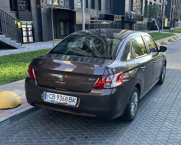 Коричневий Пежо 301, об'ємом двигуна 1.6 л та пробігом 115 тис. км за 7700 $, фото 1 на Automoto.ua
