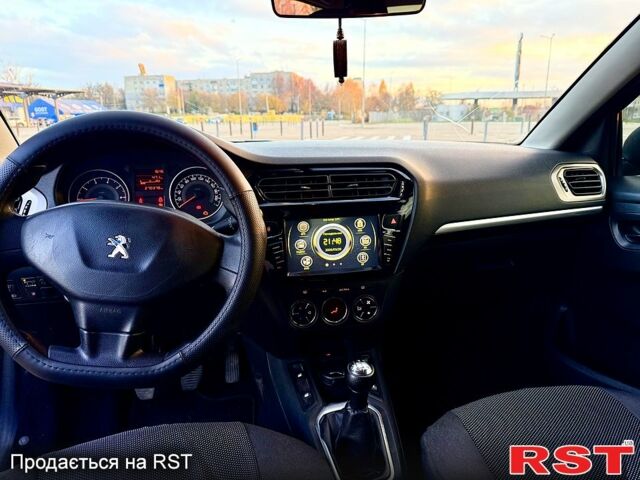 Коричневый Пежо 301, объемом двигателя 1.2 л и пробегом 270 тыс. км за 4500 $, фото 4 на Automoto.ua