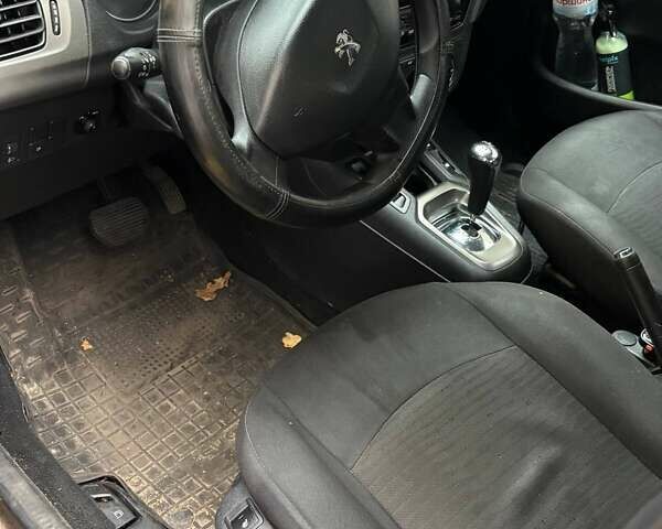 Коричневый Пежо 301, объемом двигателя 1.2 л и пробегом 125 тыс. км за 6300 $, фото 16 на Automoto.ua