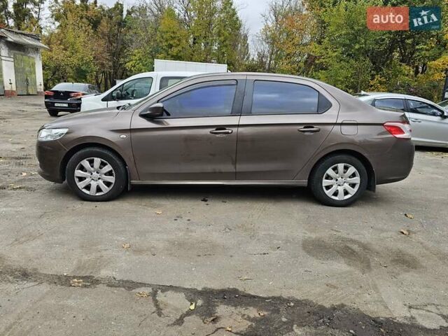 Пежо 301 2015 в Киеве на Automoto.ua Коричневый Пежо 301, объемом двигателя 1.2 л и пробегом 170 тыс. км за 5000 $, фото 6 на Automoto.ua