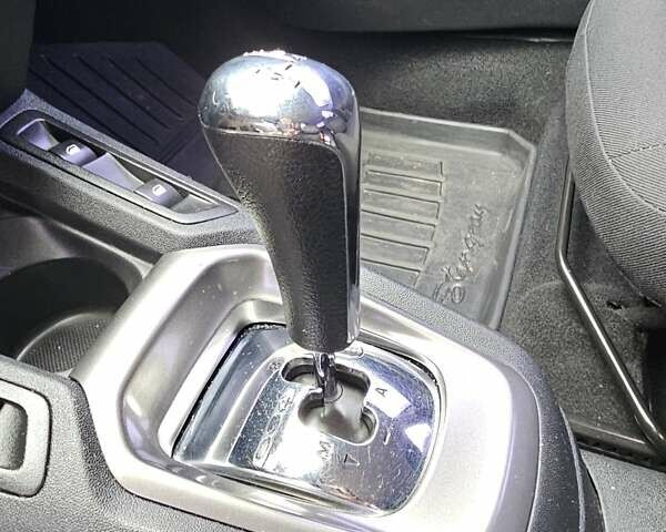 Пежо 301 2015 в Киеве на Automoto.ua Коричневый Пежо 301, объемом двигателя 1.2 л и пробегом 170 тыс. км за 5000 $, фото 13 на Automoto.ua