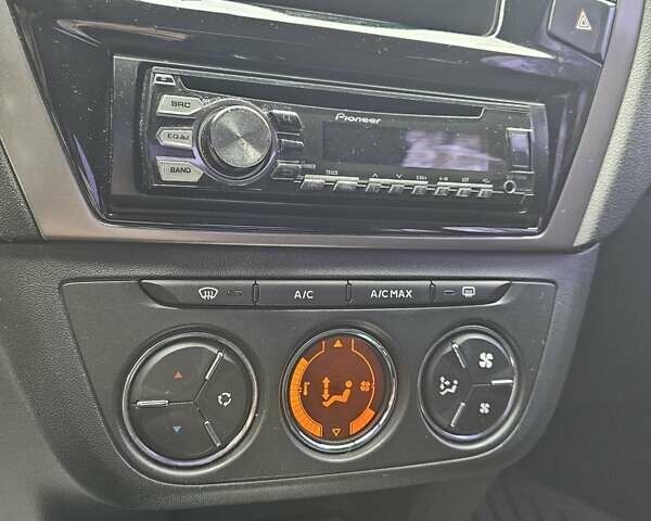 Пежо 301 2015 в Киеве на Automoto.ua Коричневый Пежо 301, объемом двигателя 1.2 л и пробегом 170 тыс. км за 5000 $, фото 18 на Automoto.ua