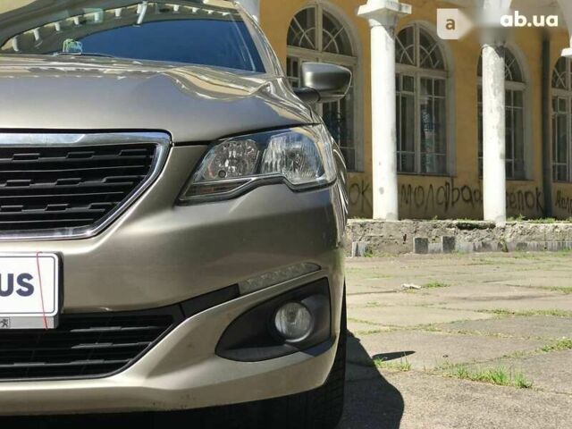 Пежо 301, объемом двигателя 0 л и пробегом 149 тыс. км за 7990 $, фото 16 на Automoto.ua