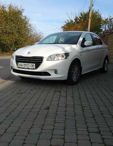 Пежо 301 2013 в Запорожье на Automoto.ua Пежо 301, объемом двигателя 1.6 л и пробегом 83 тыс. км за 7400 $, фото 5 на Automoto.ua