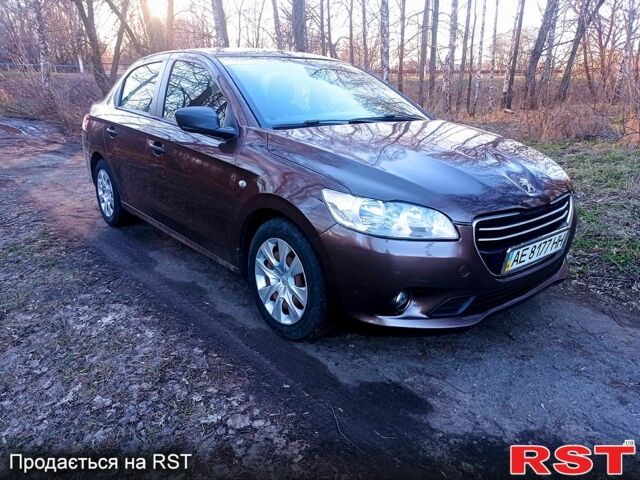 Пежо 301, объемом двигателя 1.2 л и пробегом 203 тыс. км за 5000 $, фото 3 на Automoto.ua