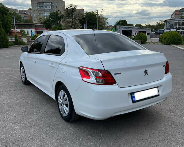 Пежо 301, объемом двигателя 1.2 л и пробегом 171 тыс. км за 6600 $, фото 1 на Automoto.ua