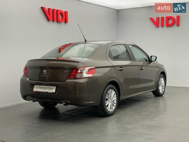 Пежо 301, объемом двигателя 1.2 л и пробегом 104 тыс. км за 8303 $, фото 1 на Automoto.ua