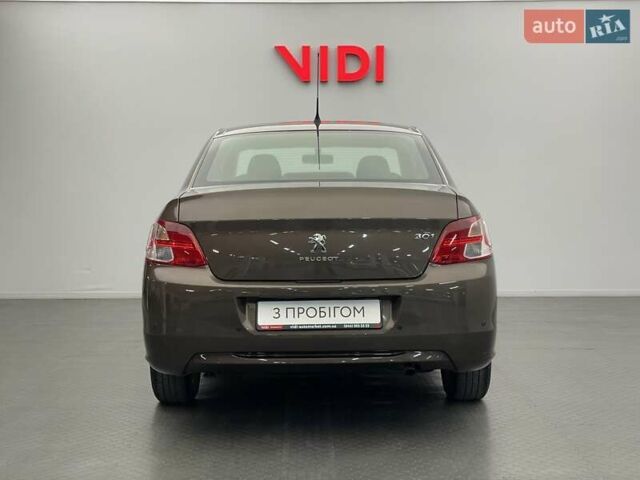 Пежо 301, объемом двигателя 1.2 л и пробегом 104 тыс. км за 8303 $, фото 5 на Automoto.ua