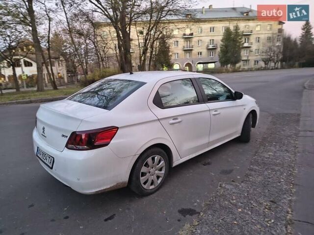 Пежо 301, об'ємом двигуна 1.2 л та пробігом 132 тис. км за 5999 $, фото 1 на Automoto.ua