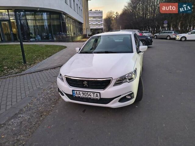 Пежо 301, об'ємом двигуна 1.2 л та пробігом 132 тис. км за 5999 $, фото 9 на Automoto.ua