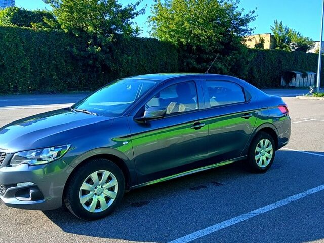 Пежо 301, объемом двигателя 1.6 л и пробегом 155 тыс. км за 7770 $, фото 1 на Automoto.ua