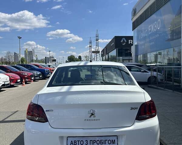 Пежо 301, объемом двигателя 1.2 л и пробегом 96 тыс. км за 6065 $, фото 6 на Automoto.ua