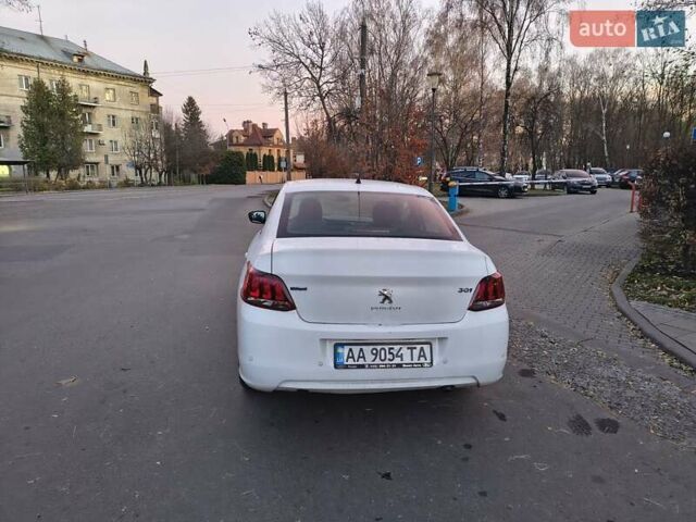 Пежо 301, об'ємом двигуна 1.2 л та пробігом 132 тис. км за 5999 $, фото 3 на Automoto.ua
