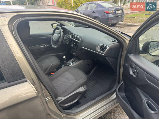 Пежо 301, об'ємом двигуна 1.2 л та пробігом 180 тис. км за 4800 $, фото 7 на Automoto.ua