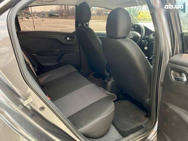 Пежо 301, объемом двигателя 1.6 л и пробегом 166 тыс. км за 8790 $, фото 20 на Automoto.ua
