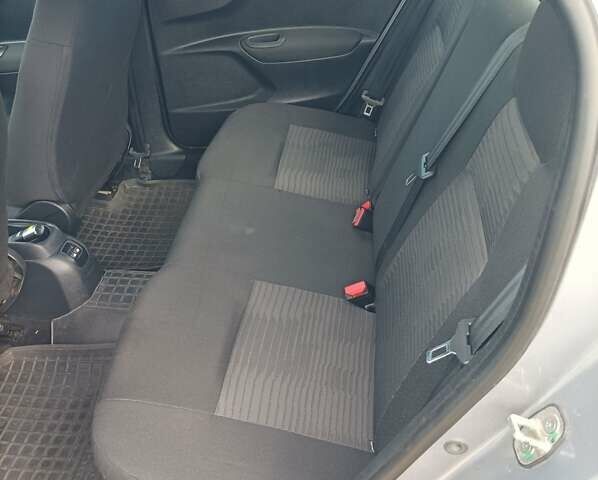Пежо 301, объемом двигателя 1.59 л и пробегом 140 тыс. км за 7500 $, фото 11 на Automoto.ua