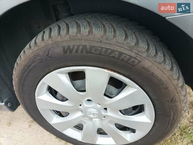 Пежо 301, объемом двигателя 1.59 л и пробегом 140 тыс. км за 7500 $, фото 9 на Automoto.ua