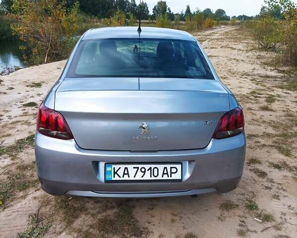 Пежо 301, объемом двигателя 1.59 л и пробегом 140 тыс. км за 7500 $, фото 6 на Automoto.ua