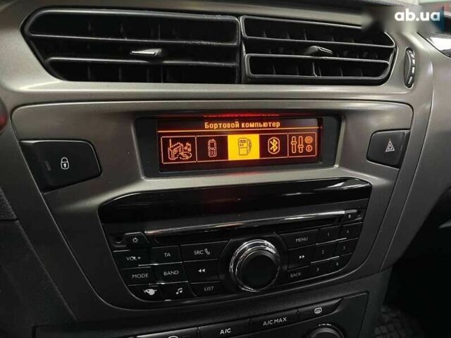 Пежо 301, об'ємом двигуна 0 л та пробігом 310 тис. км за 6490 $, фото 23 на Automoto.ua