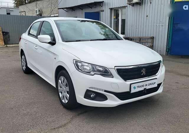 Пежо 301 2021 у Києві на Automoto.ua Пежо 301, об'ємом двигуна 1.2 л та пробігом 56 тис. км за 8300 $, фото 5 на Automoto.ua