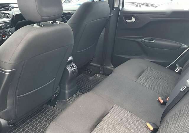 Пежо 301, об'ємом двигуна 1.6 л та пробігом 71 тис. км за 12700 $, фото 16 на Automoto.ua