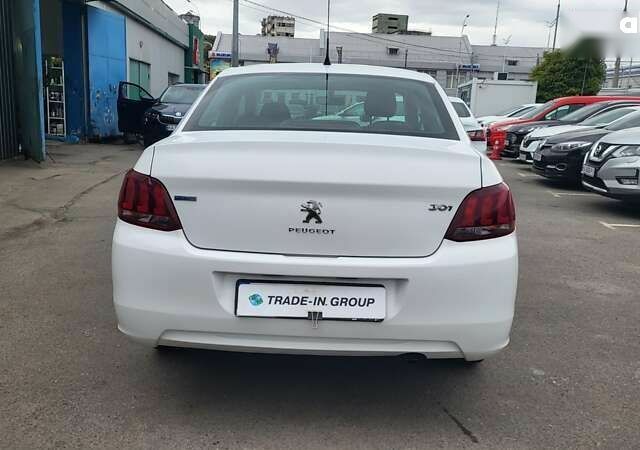 Пежо 301 2021 у Києві на Automoto.ua Пежо 301, об'ємом двигуна 1.2 л та пробігом 56 тис. км за 8300 $, фото 10 на Automoto.ua