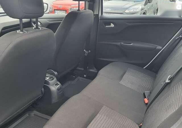 Пежо 301, объемом двигателя 1.2 л и пробегом 69 тыс. км за 7690 $, фото 14 на Automoto.ua