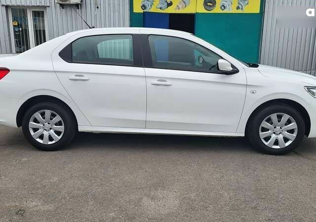 Пежо 301 2021 у Києві на Automoto.ua Пежо 301, об'ємом двигуна 1.2 л та пробігом 56 тис. км за 8300 $, фото 7 на Automoto.ua