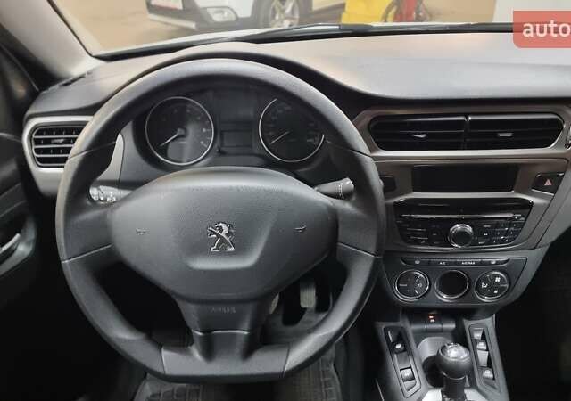 Пежо 301, объемом двигателя 1.59 л и пробегом 117 тыс. км за 8100 $, фото 8 на Automoto.ua