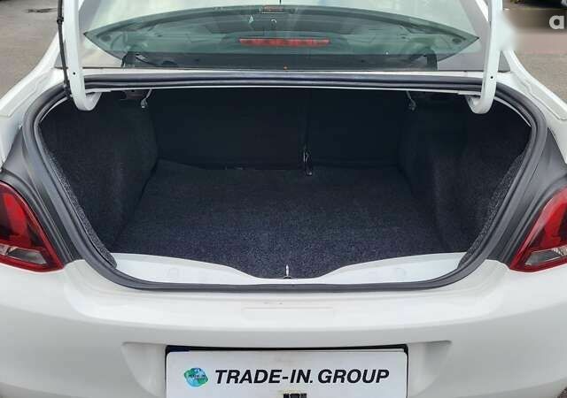 Пежо 301, объемом двигателя 1.2 л и пробегом 69 тыс. км за 7690 $, фото 18 на Automoto.ua