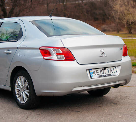 Серый Пежо 301, объемом двигателя 1.6 л и пробегом 32 тыс. км за 8200 $, фото 6 на Automoto.ua