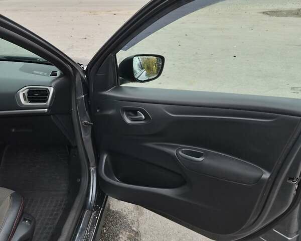 Серый Пежо 301, объемом двигателя 1.56 л и пробегом 110 тыс. км за 7200 $, фото 6 на Automoto.ua