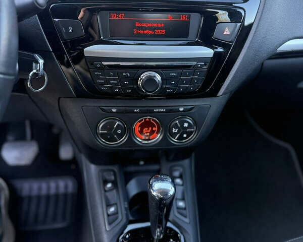 Серый Пежо 301, объемом двигателя 1.59 л и пробегом 156 тыс. км за 6600 $, фото 14 на Automoto.ua