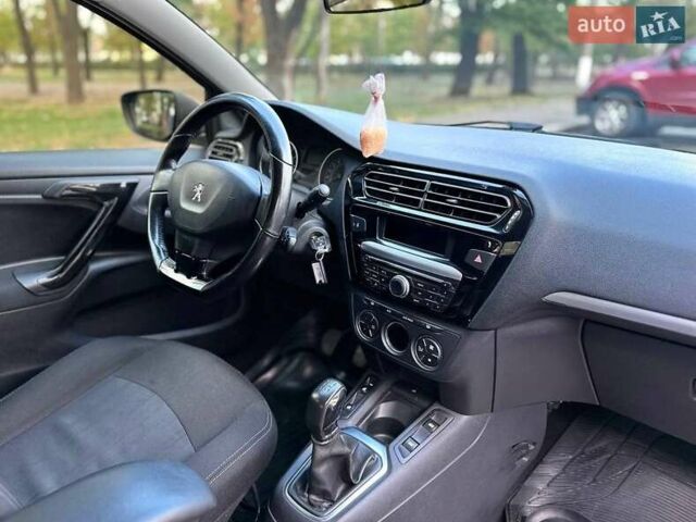 Серый Пежо 301, объемом двигателя 1.56 л и пробегом 167 тыс. км за 6700 $, фото 53 на Automoto.ua