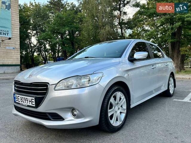 Серый Пежо 301, объемом двигателя 1.56 л и пробегом 167 тыс. км за 6700 $, фото 9 на Automoto.ua