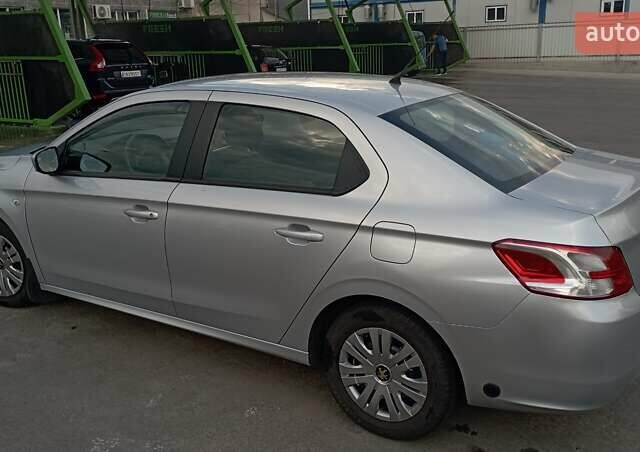 Серый Пежо 301, объемом двигателя 1.2 л и пробегом 194 тыс. км за 6000 $, фото 8 на Automoto.ua