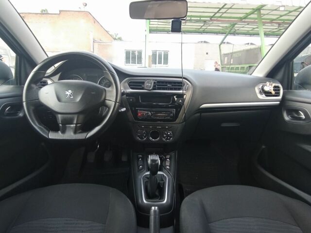 Серый Пежо 301, объемом двигателя 1.2 л и пробегом 197 тыс. км за 5000 $, фото 5 на Automoto.ua