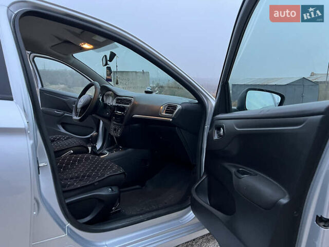 Сірий Пежо 301, об'ємом двигуна 1.2 л та пробігом 144 тис. км за 6200 $, фото 13 на Automoto.ua