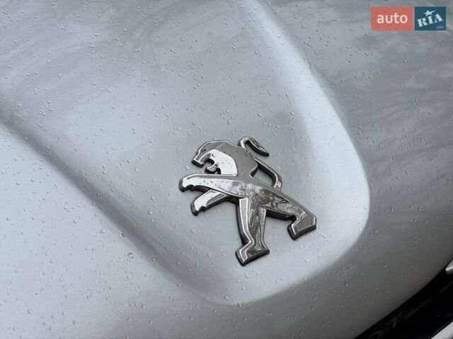 Пежо 301 2014 в Ахтырке на Automoto.ua Серый Пежо 301, объемом двигателя 1.56 л и пробегом 159 тыс. км за 5590 $, фото 4 на Automoto.ua