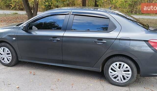 Пежо 301 2014 у Желтых Водах на Automoto.ua Сірий Пежо 301, об'ємом двигуна 1.56 л та пробігом 132 тис. км за 6500 $, фото 8 на Automoto.ua