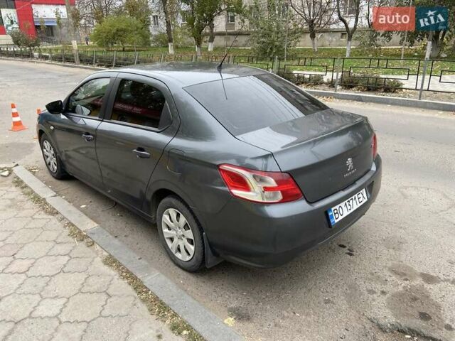 Серый Пежо 301, объемом двигателя 1.6 л и пробегом 340 тыс. км за 5999 $, фото 3 на Automoto.ua