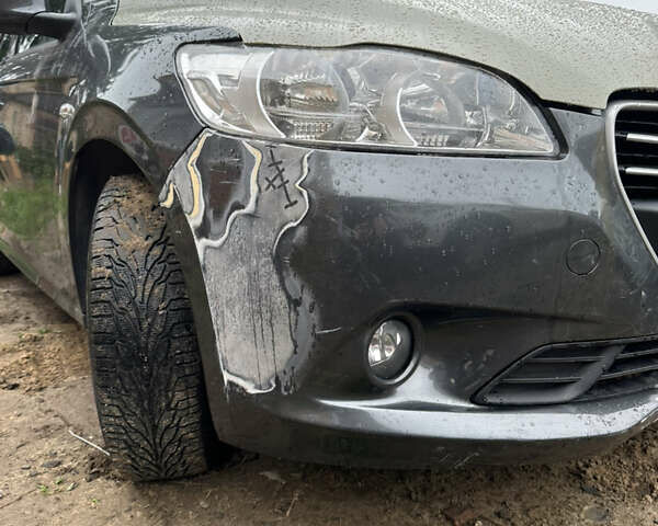 Пежо 301 2015 в Ровно на Automoto.ua Серый Пежо 301, объемом двигателя 1.2 л и пробегом 124 тыс. км за 5500 $, фото 2 на Automoto.ua