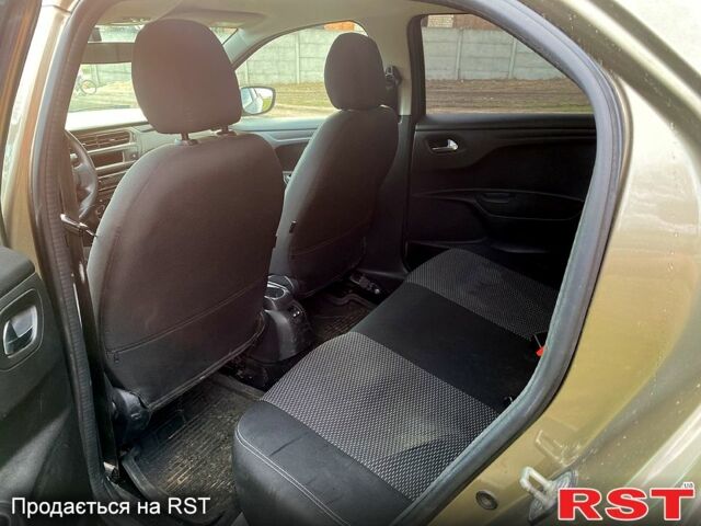 Серый Пежо 301, объемом двигателя 1.2 л и пробегом 74 тыс. км за 8000 $, фото 6 на Automoto.ua