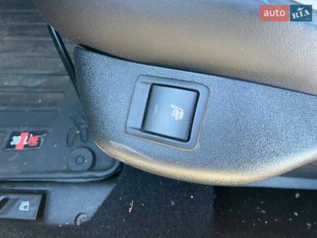 Сірий Пежо 301, об'ємом двигуна 1.56 л та пробігом 122 тис. км за 9490 $, фото 15 на Automoto.ua