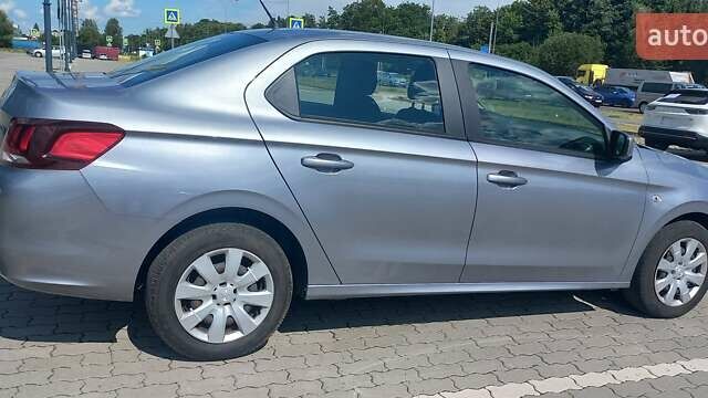 Серый Пежо 301, объемом двигателя 1.2 л и пробегом 65 тыс. км за 7900 $, фото 2 на Automoto.ua