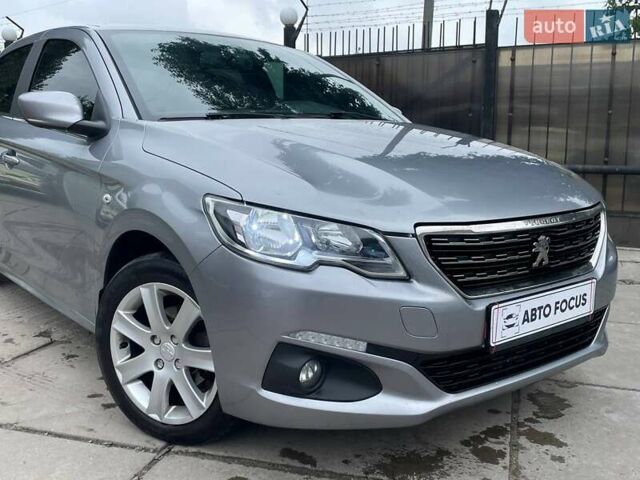 Пежо 301 2018 у Києві на Automoto.ua Сірий Пежо 301, об'ємом двигуна 1.56 л та пробігом 118 тис. км за 9890 $, фото 3 на Automoto.ua